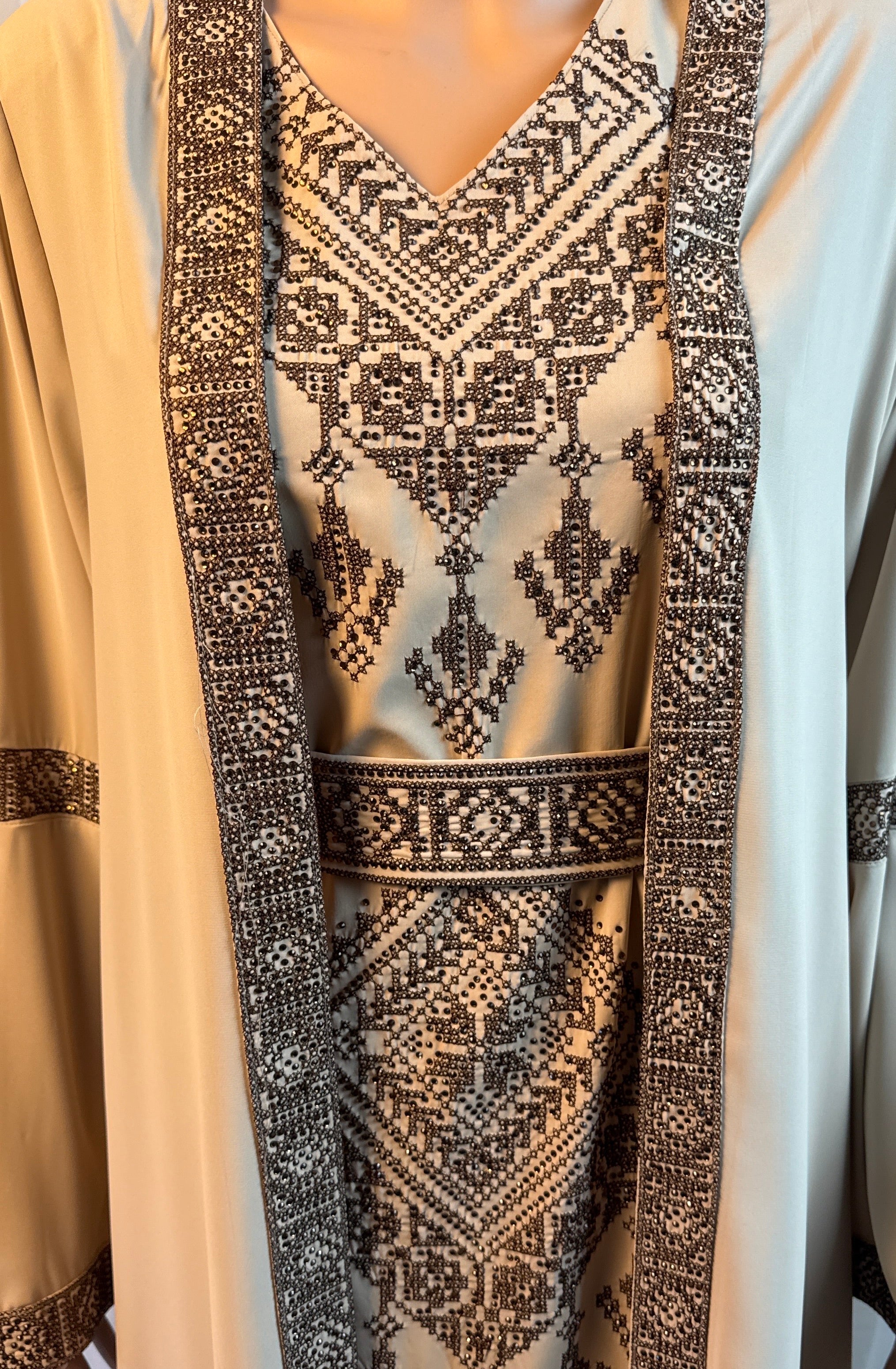 Layali Sandstone Embroidered Abaya Set